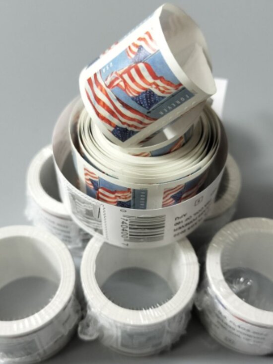 1000 usps forever stamps of 2018 Mail U.S.A. Flag Postage - Picture 2 of 2